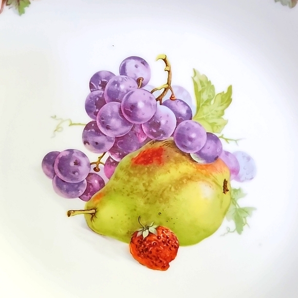 Carl Schumann A.G. Chop Plate "Pears & Grapes" - Arzburg Bavaria Germany - Picture 3 of 5